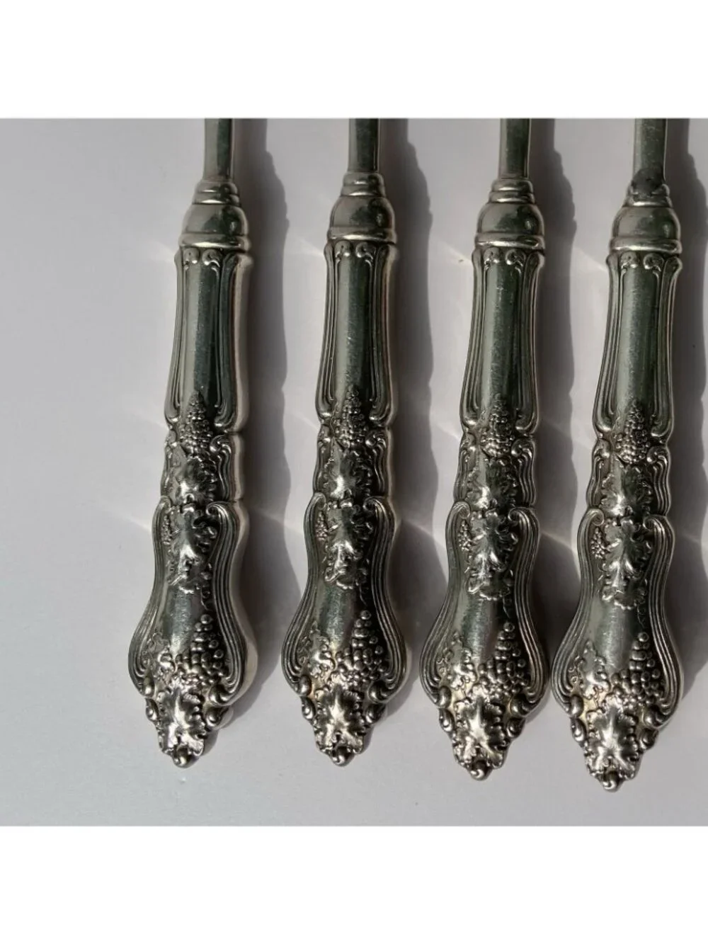 Moselle Hollow Handle Dinner Fork Lot 6 International Silver 7.5” Grapes Leaves